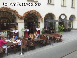 [P09] Innsbruck - Dar puteti sa va relaxati la o cafea intr-o pauza » foto by mishu
 - 
<span class="allrVoted glyphicon glyphicon-heart hidden" id="av1002024"></span>
<a class="m-l-10 hidden" id="sv1002024" onclick="voting_Foto_DelVot(,1002024,4343)" role="button">șterge vot <span class="glyphicon glyphicon-remove"></span></a>
<a id="v91002024" class=" c-red"  onclick="voting_Foto_SetVot(1002024)" role="button"><span class="glyphicon glyphicon-heart-empty"></span> <b>LIKE</b> = Votează poza</a> <img class="hidden"  id="f1002024W9" src="/imagini/loader.gif" border="0" /><span class="AjErrMes hidden" id="e1002024ErM"></span>