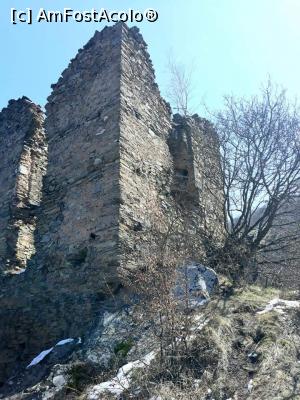 [P18] Ziduri, ruine » foto by Daniela H
 - 
<span class="allrVoted glyphicon glyphicon-heart hidden" id="av1357359"></span>
<a class="m-l-10 hidden" id="sv1357359" onclick="voting_Foto_DelVot(,1357359,4346)" role="button">șterge vot <span class="glyphicon glyphicon-remove"></span></a>
<a id="v91357359" class=" c-red"  onclick="voting_Foto_SetVot(1357359)" role="button"><span class="glyphicon glyphicon-heart-empty"></span> <b>LIKE</b> = Votează poza</a> <img class="hidden"  id="f1357359W9" src="/imagini/loader.gif" border="0" /><span class="AjErrMes hidden" id="e1357359ErM"></span>
