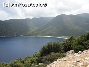 [P06] Kefalonia, plaja Antisamos și golful, de la punctul de belvedere.  » foto by maryka
 - 
<span class="allrVoted glyphicon glyphicon-heart hidden" id="av891499"></span>
<a class="m-l-10 hidden" id="sv891499" onclick="voting_Foto_DelVot(,891499,4364)" role="button">șterge vot <span class="glyphicon glyphicon-remove"></span></a>
<a id="v9891499" class=" c-red"  onclick="voting_Foto_SetVot(891499)" role="button"><span class="glyphicon glyphicon-heart-empty"></span> <b>LIKE</b> = Votează poza</a> <img class="hidden"  id="f891499W9" src="/imagini/loader.gif" border="0" /><span class="AjErrMes hidden" id="e891499ErM"></span>