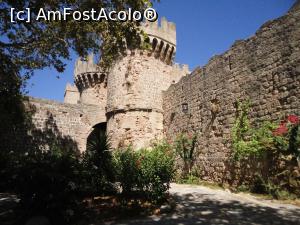 [P87] Rodos town, 2015.  » foto by maryka
 - 
<span class="allrVoted glyphicon glyphicon-heart hidden" id="av1061130"></span>
<a class="m-l-10 hidden" id="sv1061130" onclick="voting_Foto_DelVot(,1061130,4364)" role="button">șterge vot <span class="glyphicon glyphicon-remove"></span></a>
<a id="v91061130" class=" c-red"  onclick="voting_Foto_SetVot(1061130)" role="button"><span class="glyphicon glyphicon-heart-empty"></span> <b>LIKE</b> = Votează poza</a> <img class="hidden"  id="f1061130W9" src="/imagini/loader.gif" border="0" /><span class="AjErrMes hidden" id="e1061130ErM"></span>