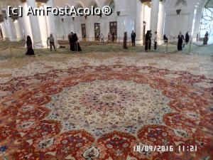 [P23] Medalionul central al imensului covor » foto by Alina53
 - 
<span class="allrVoted glyphicon glyphicon-heart hidden" id="av800430"></span>
<a class="m-l-10 hidden" id="sv800430" onclick="voting_Foto_DelVot(,800430,4375)" role="button">șterge vot <span class="glyphicon glyphicon-remove"></span></a>
<a id="v9800430" class=" c-red"  onclick="voting_Foto_SetVot(800430)" role="button"><span class="glyphicon glyphicon-heart-empty"></span> <b>LIKE</b> = Votează poza</a> <img class="hidden"  id="f800430W9" src="/imagini/loader.gif" border="0" /><span class="AjErrMes hidden" id="e800430ErM"></span>