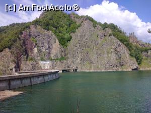 [P15] Barajul și lacul Vidraru » foto by Mioritik
 - 
<span class="allrVoted glyphicon glyphicon-heart hidden" id="av1233488"></span>
<a class="m-l-10 hidden" id="sv1233488" onclick="voting_Foto_DelVot(,1233488,4399)" role="button">șterge vot <span class="glyphicon glyphicon-remove"></span></a>
<a id="v91233488" class=" c-red"  onclick="voting_Foto_SetVot(1233488)" role="button"><span class="glyphicon glyphicon-heart-empty"></span> <b>LIKE</b> = Votează poza</a> <img class="hidden"  id="f1233488W9" src="/imagini/loader.gif" border="0" /><span class="AjErrMes hidden" id="e1233488ErM"></span>