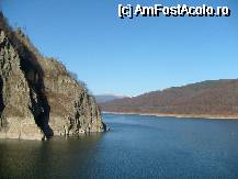 [P09] Barajul de acumulare de la Vidraru - lacul de acumulare » foto by Diaura*
 - 
<span class="allrVoted glyphicon glyphicon-heart hidden" id="av52954"></span>
<a class="m-l-10 hidden" id="sv52954" onclick="voting_Foto_DelVot(,52954,4399)" role="button">șterge vot <span class="glyphicon glyphicon-remove"></span></a>
<a id="v952954" class=" c-red"  onclick="voting_Foto_SetVot(52954)" role="button"><span class="glyphicon glyphicon-heart-empty"></span> <b>LIKE</b> = Votează poza</a> <img class="hidden"  id="f52954W9" src="/imagini/loader.gif" border="0" /><span class="AjErrMes hidden" id="e52954ErM"></span>