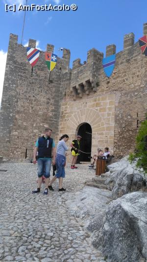 [P33] 33. Aceasta este intrarea în Castel.  » foto by msnd
 - 
<span class="allrVoted glyphicon glyphicon-heart hidden" id="av780572"></span>
<a class="m-l-10 hidden" id="sv780572" onclick="voting_Foto_DelVot(,780572,4407)" role="button">șterge vot <span class="glyphicon glyphicon-remove"></span></a>
<a id="v9780572" class=" c-red"  onclick="voting_Foto_SetVot(780572)" role="button"><span class="glyphicon glyphicon-heart-empty"></span> <b>LIKE</b> = Votează poza</a> <img class="hidden"  id="f780572W9" src="/imagini/loader.gif" border="0" /><span class="AjErrMes hidden" id="e780572ErM"></span>