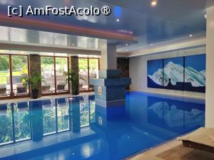 [P66] Teleferic Grand Hotel; spa » foto by crismis
 - 
<span class="allrVoted glyphicon glyphicon-heart hidden" id="av1493475"></span>
<a class="m-l-10 hidden" id="sv1493475" onclick="voting_Foto_DelVot(,1493475,4449)" role="button">șterge vot <span class="glyphicon glyphicon-remove"></span></a>
<a id="v91493475" class=" c-red"  onclick="voting_Foto_SetVot(1493475)" role="button"><span class="glyphicon glyphicon-heart-empty"></span> <b>LIKE</b> = Votează poza</a> <img class="hidden"  id="f1493475W9" src="/imagini/loader.gif" border="0" /><span class="AjErrMes hidden" id="e1493475ErM"></span>