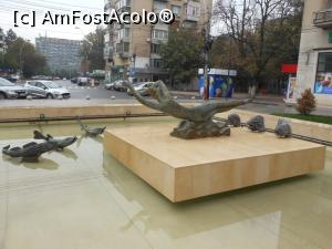 [P48] Galați - Fântâna arteziană "Fata pe valuri". » foto by iulianic
 - 
<span class="allrVoted glyphicon glyphicon-heart hidden" id="av1197834"></span>
<a class="m-l-10 hidden" id="sv1197834" onclick="voting_Foto_DelVot(,1197834,4457)" role="button">șterge vot <span class="glyphicon glyphicon-remove"></span></a>
<a id="v91197834" class=" c-red"  onclick="voting_Foto_SetVot(1197834)" role="button"><span class="glyphicon glyphicon-heart-empty"></span> <b>LIKE</b> = Votează poza</a> <img class="hidden"  id="f1197834W9" src="/imagini/loader.gif" border="0" /><span class="AjErrMes hidden" id="e1197834ErM"></span>