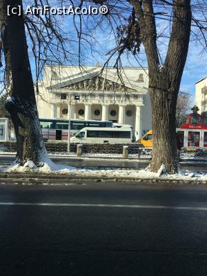 [P32] Teatrul Dramatic Galați » foto by Yersinia Pestis
 - 
<span class="allrVoted glyphicon glyphicon-heart hidden" id="av939661"></span>
<a class="m-l-10 hidden" id="sv939661" onclick="voting_Foto_DelVot(,939661,4457)" role="button">șterge vot <span class="glyphicon glyphicon-remove"></span></a>
<a id="v9939661" class=" c-red"  onclick="voting_Foto_SetVot(939661)" role="button"><span class="glyphicon glyphicon-heart-empty"></span> <b>LIKE</b> = Votează poza</a> <img class="hidden"  id="f939661W9" src="/imagini/loader.gif" border="0" /><span class="AjErrMes hidden" id="e939661ErM"></span>