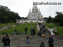 [P19] Sacre Coeur - Cartier Montmartre. » foto by CCRRIISSYY
 - 
<span class="allrVoted glyphicon glyphicon-heart hidden" id="av40318"></span>
<a class="m-l-10 hidden" id="sv40318" onclick="voting_Foto_DelVot(,40318,4508)" role="button">șterge vot <span class="glyphicon glyphicon-remove"></span></a>
<a id="v940318" class=" c-red"  onclick="voting_Foto_SetVot(40318)" role="button"><span class="glyphicon glyphicon-heart-empty"></span> <b>LIKE</b> = Votează poza</a> <img class="hidden"  id="f40318W9" src="/imagini/loader.gif" border="0" /><span class="AjErrMes hidden" id="e40318ErM"></span>