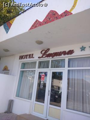 [P08] Laguna, Vama Veche » foto by Mioritik
 - 
<span class="allrVoted glyphicon glyphicon-heart hidden" id="av1254344"></span>
<a class="m-l-10 hidden" id="sv1254344" onclick="voting_Foto_DelVot(,1254344,4522)" role="button">șterge vot <span class="glyphicon glyphicon-remove"></span></a>
<a id="v91254344" class=" c-red"  onclick="voting_Foto_SetVot(1254344)" role="button"><span class="glyphicon glyphicon-heart-empty"></span> <b>LIKE</b> = Votează poza</a> <img class="hidden"  id="f1254344W9" src="/imagini/loader.gif" border="0" /><span class="AjErrMes hidden" id="e1254344ErM"></span>