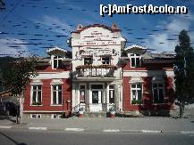 [P10] Busteni - Casa Romano-Franceză. » foto by Horia
 - 
<span class="allrVoted glyphicon glyphicon-heart hidden" id="av141037"></span>
<a class="m-l-10 hidden" id="sv141037" onclick="voting_Foto_DelVot(,141037,4537)" role="button">șterge vot <span class="glyphicon glyphicon-remove"></span></a>
<a id="v9141037" class=" c-red"  onclick="voting_Foto_SetVot(141037)" role="button"><span class="glyphicon glyphicon-heart-empty"></span> <b>LIKE</b> = Votează poza</a> <img class="hidden"  id="f141037W9" src="/imagini/loader.gif" border="0" /><span class="AjErrMes hidden" id="e141037ErM"></span>