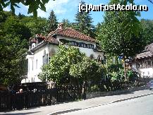 [P06] Busteni - Muzeul Cezar Petrescu. » foto by Horia
 - 
<span class="allrVoted glyphicon glyphicon-heart hidden" id="av141033"></span>
<a class="m-l-10 hidden" id="sv141033" onclick="voting_Foto_DelVot(,141033,4537)" role="button">șterge vot <span class="glyphicon glyphicon-remove"></span></a>
<a id="v9141033" class=" c-red"  onclick="voting_Foto_SetVot(141033)" role="button"><span class="glyphicon glyphicon-heart-empty"></span> <b>LIKE</b> = Votează poza</a> <img class="hidden"  id="f141033W9" src="/imagini/loader.gif" border="0" /><span class="AjErrMes hidden" id="e141033ErM"></span>