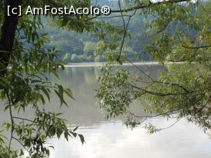 [P20] Pe Valea Bistriței, de la Piatra Neamț la Bicaz. Lacul Vaduri. » foto by iulianic
 - 
<span class="allrVoted glyphicon glyphicon-heart hidden" id="av1187791"></span>
<a class="m-l-10 hidden" id="sv1187791" onclick="voting_Foto_DelVot(,1187791,4549)" role="button">șterge vot <span class="glyphicon glyphicon-remove"></span></a>
<a id="v91187791" class=" c-red"  onclick="voting_Foto_SetVot(1187791)" role="button"><span class="glyphicon glyphicon-heart-empty"></span> <b>LIKE</b> = Votează poza</a> <img class="hidden"  id="f1187791W9" src="/imagini/loader.gif" border="0" /><span class="AjErrMes hidden" id="e1187791ErM"></span>