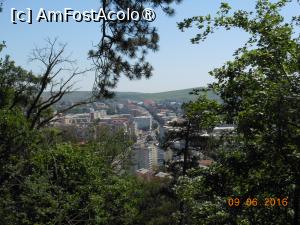 [P21] Piatra Neamt - Pietonal, urcand pe Cozla, vedere asupra orasului. » foto by iulianic
 - 
<span class="allrVoted glyphicon glyphicon-heart hidden" id="av1539069"></span>
<a class="m-l-10 hidden" id="sv1539069" onclick="voting_Foto_DelVot(,1539069,4549)" role="button">șterge vot <span class="glyphicon glyphicon-remove"></span></a>
<a id="v91539069" class=" c-red"  onclick="voting_Foto_SetVot(1539069)" role="button"><span class="glyphicon glyphicon-heart-empty"></span> <b>LIKE</b> = Votează poza</a> <img class="hidden"  id="f1539069W9" src="/imagini/loader.gif" border="0" /><span class="AjErrMes hidden" id="e1539069ErM"></span>