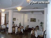 [P10] Hotel Bistrita -  in restaurant » foto by Lumis66
 - 
<span class="allrVoted glyphicon glyphicon-heart hidden" id="av248805"></span>
<a class="m-l-10 hidden" id="sv248805" onclick="voting_Foto_DelVot(,248805,4617)" role="button">șterge vot <span class="glyphicon glyphicon-remove"></span></a>
<a id="v9248805" class=" c-red"  onclick="voting_Foto_SetVot(248805)" role="button"><span class="glyphicon glyphicon-heart-empty"></span> <b>LIKE</b> = Votează poza</a> <img class="hidden"  id="f248805W9" src="/imagini/loader.gif" border="0" /><span class="AjErrMes hidden" id="e248805ErM"></span>