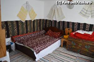 [P33] 'Gospodăria ţărănească comservată in situ', Enisala; interiorul casei mici » foto by crismis
 - 
<span class="allrVoted glyphicon glyphicon-heart hidden" id="av603981"></span>
<a class="m-l-10 hidden" id="sv603981" onclick="voting_Foto_DelVot(,603981,4623)" role="button">șterge vot <span class="glyphicon glyphicon-remove"></span></a>
<a id="v9603981" class=" c-red"  onclick="voting_Foto_SetVot(603981)" role="button"><span class="glyphicon glyphicon-heart-empty"></span> <b>LIKE</b> = Votează poza</a> <img class="hidden"  id="f603981W9" src="/imagini/loader.gif" border="0" /><span class="AjErrMes hidden" id="e603981ErM"></span>