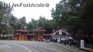 [P05] Intrarea in Gradina Zoo...  » foto by dan16
 - 
<span class="allrVoted glyphicon glyphicon-heart hidden" id="av1098197"></span>
<a class="m-l-10 hidden" id="sv1098197" onclick="voting_Foto_DelVot(,1098197,4629)" role="button">șterge vot <span class="glyphicon glyphicon-remove"></span></a>
<a id="v91098197" class=" c-red"  onclick="voting_Foto_SetVot(1098197)" role="button"><span class="glyphicon glyphicon-heart-empty"></span> <b>LIKE</b> = Votează poza</a> <img class="hidden"  id="f1098197W9" src="/imagini/loader.gif" border="0" /><span class="AjErrMes hidden" id="e1098197ErM"></span>