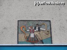 [P24] Tg Mures, mici tablouri pe frontispiciul unor cladiri » foto by sunflower
 - 
<span class="allrVoted glyphicon glyphicon-heart hidden" id="av480530"></span>
<a class="m-l-10 hidden" id="sv480530" onclick="voting_Foto_DelVot(,480530,4629)" role="button">șterge vot <span class="glyphicon glyphicon-remove"></span></a>
<a id="v9480530" class=" c-red"  onclick="voting_Foto_SetVot(480530)" role="button"><span class="glyphicon glyphicon-heart-empty"></span> <b>LIKE</b> = Votează poza</a> <img class="hidden"  id="f480530W9" src="/imagini/loader.gif" border="0" /><span class="AjErrMes hidden" id="e480530ErM"></span>