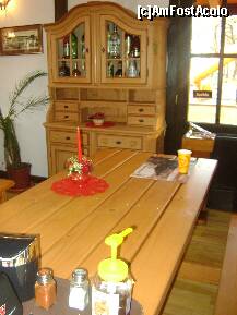 [P08] Targu Mures - Platou Cornesti, interior Casuta din Padure » foto by biancuta
 - 
<span class="allrVoted glyphicon glyphicon-heart hidden" id="av284199"></span>
<a class="m-l-10 hidden" id="sv284199" onclick="voting_Foto_DelVot(,284199,4629)" role="button">șterge vot <span class="glyphicon glyphicon-remove"></span></a>
<a id="v9284199" class=" c-red"  onclick="voting_Foto_SetVot(284199)" role="button"><span class="glyphicon glyphicon-heart-empty"></span> <b>LIKE</b> = Votează poza</a> <img class="hidden"  id="f284199W9" src="/imagini/loader.gif" border="0" /><span class="AjErrMes hidden" id="e284199ErM"></span>