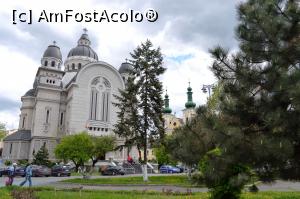 [P12] Piața Trandafirilor și catedrala ortodoxă » foto by AZE
 - 
<span class="allrVoted glyphicon glyphicon-heart hidden" id="av958707"></span>
<a class="m-l-10 hidden" id="sv958707" onclick="voting_Foto_DelVot(,958707,4629)" role="button">șterge vot <span class="glyphicon glyphicon-remove"></span></a>
<a id="v9958707" class=" c-red"  onclick="voting_Foto_SetVot(958707)" role="button"><span class="glyphicon glyphicon-heart-empty"></span> <b>LIKE</b> = Votează poza</a> <img class="hidden"  id="f958707W9" src="/imagini/loader.gif" border="0" /><span class="AjErrMes hidden" id="e958707ErM"></span>