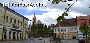 [P28] Vedere biserica reformată și cetatea dinspre centru » foto by AZE
 - 
<span class="allrVoted glyphicon glyphicon-heart hidden" id="av958724"></span>
<a class="m-l-10 hidden" id="sv958724" onclick="voting_Foto_DelVot(,958724,4629)" role="button">șterge vot <span class="glyphicon glyphicon-remove"></span></a>
<a id="v9958724" class=" c-red"  onclick="voting_Foto_SetVot(958724)" role="button"><span class="glyphicon glyphicon-heart-empty"></span> <b>LIKE</b> = Votează poza</a> <img class="hidden"  id="f958724W9" src="/imagini/loader.gif" border="0" /><span class="AjErrMes hidden" id="e958724ErM"></span>