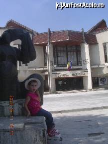 [P07] Faţada Teatrului Naţional » foto by abbilbal*
 - 
<span class="allrVoted glyphicon glyphicon-heart hidden" id="av88275"></span>
<a class="m-l-10 hidden" id="sv88275" onclick="voting_Foto_DelVot(,88275,4629)" role="button">șterge vot <span class="glyphicon glyphicon-remove"></span></a>
<a id="v988275" class=" c-red"  onclick="voting_Foto_SetVot(88275)" role="button"><span class="glyphicon glyphicon-heart-empty"></span> <b>LIKE</b> = Votează poza</a> <img class="hidden"  id="f88275W9" src="/imagini/loader.gif" border="0" /><span class="AjErrMes hidden" id="e88275ErM"></span>