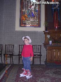 [P09] Alt vitraliu » foto by abbilbal*
 - 
<span class="allrVoted glyphicon glyphicon-heart hidden" id="av88278"></span>
<a class="m-l-10 hidden" id="sv88278" onclick="voting_Foto_DelVot(,88278,4629)" role="button">șterge vot <span class="glyphicon glyphicon-remove"></span></a>
<a id="v988278" class=" c-red"  onclick="voting_Foto_SetVot(88278)" role="button"><span class="glyphicon glyphicon-heart-empty"></span> <b>LIKE</b> = Votează poza</a> <img class="hidden"  id="f88278W9" src="/imagini/loader.gif" border="0" /><span class="AjErrMes hidden" id="e88278ErM"></span>