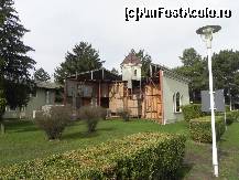 [P25] Şi spatele faţadei.  » foto by abancor
 - 
<span class="allrVoted glyphicon glyphicon-heart hidden" id="av423588"></span>
<a class="m-l-10 hidden" id="sv423588" onclick="voting_Foto_DelVot(,423588,4638)" role="button">șterge vot <span class="glyphicon glyphicon-remove"></span></a>
<a id="v9423588" class=" c-red"  onclick="voting_Foto_SetVot(423588)" role="button"><span class="glyphicon glyphicon-heart-empty"></span> <b>LIKE</b> = Votează poza</a> <img class="hidden"  id="f423588W9" src="/imagini/loader.gif" border="0" /><span class="AjErrMes hidden" id="e423588ErM"></span>