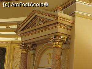 [P13] Monograma Regelui Ferdinand și decorațiuni deasupra Lojei Regale - Iași.  » foto by tata123 🔱
 - 
<span class="allrVoted glyphicon glyphicon-heart hidden" id="av811829"></span>
<a class="m-l-10 hidden" id="sv811829" onclick="voting_Foto_DelVot(,811829,4656)" role="button">șterge vot <span class="glyphicon glyphicon-remove"></span></a>
<a id="v9811829" class=" c-red"  onclick="voting_Foto_SetVot(811829)" role="button"><span class="glyphicon glyphicon-heart-empty"></span> <b>LIKE</b> = Votează poza</a> <img class="hidden"  id="f811829W9" src="/imagini/loader.gif" border="0" /><span class="AjErrMes hidden" id="e811829ErM"></span>