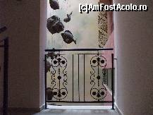 [P04] Casa scarilor ce facea legatura intre corpurile A si B. Totul este cu bun gust. » foto by gabitu67dica
 - 
<span class="allrVoted glyphicon glyphicon-heart hidden" id="av94840"></span>
<a class="m-l-10 hidden" id="sv94840" onclick="voting_Foto_DelVot(,94840,4657)" role="button">șterge vot <span class="glyphicon glyphicon-remove"></span></a>
<a id="v994840" class=" c-red"  onclick="voting_Foto_SetVot(94840)" role="button"><span class="glyphicon glyphicon-heart-empty"></span> <b>LIKE</b> = Votează poza</a> <img class="hidden"  id="f94840W9" src="/imagini/loader.gif" border="0" /><span class="AjErrMes hidden" id="e94840ErM"></span>