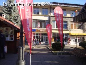 [P02] Sâmbătă am servit masa de prânz la acest local din Sinaia.  » foto by Floryn81
 - 
<span class="allrVoted glyphicon glyphicon-heart hidden" id="av936652"></span>
<a class="m-l-10 hidden" id="sv936652" onclick="voting_Foto_DelVot(,936652,4690)" role="button">șterge vot <span class="glyphicon glyphicon-remove"></span></a>
<a id="v9936652" class=" c-red"  onclick="voting_Foto_SetVot(936652)" role="button"><span class="glyphicon glyphicon-heart-empty"></span> <b>LIKE</b> = Votează poza</a> <img class="hidden"  id="f936652W9" src="/imagini/loader.gif" border="0" /><span class="AjErrMes hidden" id="e936652ErM"></span>