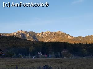 [P60] Culmea Gropșoarele - Zăganu văzută din localitatea Cheia, la venirea serii. Călătorii plăcute tuturor!  » foto by Floryn81
 - 
<span class="allrVoted glyphicon glyphicon-heart hidden" id="av1121516"></span>
<a class="m-l-10 hidden" id="sv1121516" onclick="voting_Foto_DelVot(,1121516,4696)" role="button">șterge vot <span class="glyphicon glyphicon-remove"></span></a>
<a id="v91121516" class=" c-red"  onclick="voting_Foto_SetVot(1121516)" role="button"><span class="glyphicon glyphicon-heart-empty"></span> <b>LIKE</b> = Votează poza</a> <img class="hidden"  id="f1121516W9" src="/imagini/loader.gif" border="0" /><span class="AjErrMes hidden" id="e1121516ErM"></span>