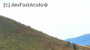 [P27] turiști în șir indian, adevărate furnicuțe » foto by robert
 - 
<span class="allrVoted glyphicon glyphicon-heart hidden" id="av1166123"></span>
<a class="m-l-10 hidden" id="sv1166123" onclick="voting_Foto_DelVot(,1166123,4696)" role="button">șterge vot <span class="glyphicon glyphicon-remove"></span></a>
<a id="v91166123" class=" c-red"  onclick="voting_Foto_SetVot(1166123)" role="button"><span class="glyphicon glyphicon-heart-empty"></span> <b>LIKE</b> = Votează poza</a> <img class="hidden"  id="f1166123W9" src="/imagini/loader.gif" border="0" /><span class="AjErrMes hidden" id="e1166123ErM"></span>