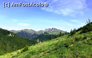 [P07] la pas prin Munții Ciucaș » foto by robert
 - 
<span class="allrVoted glyphicon glyphicon-heart hidden" id="av1166103"></span>
<a class="m-l-10 hidden" id="sv1166103" onclick="voting_Foto_DelVot(,1166103,4696)" role="button">șterge vot <span class="glyphicon glyphicon-remove"></span></a>
<a id="v91166103" class=" c-red"  onclick="voting_Foto_SetVot(1166103)" role="button"><span class="glyphicon glyphicon-heart-empty"></span> <b>LIKE</b> = Votează poza</a> <img class="hidden"  id="f1166103W9" src="/imagini/loader.gif" border="0" /><span class="AjErrMes hidden" id="e1166103ErM"></span>