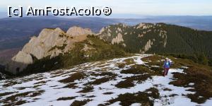 [P16] Spre Vârful Ciucaș » foto by Mika
 - 
<span class="allrVoted glyphicon glyphicon-heart hidden" id="av1160777"></span>
<a class="m-l-10 hidden" id="sv1160777" onclick="voting_Foto_DelVot(,1160777,4696)" role="button">șterge vot <span class="glyphicon glyphicon-remove"></span></a>
<a id="v91160777" class=" c-red"  onclick="voting_Foto_SetVot(1160777)" role="button"><span class="glyphicon glyphicon-heart-empty"></span> <b>LIKE</b> = Votează poza</a> <img class="hidden"  id="f1160777W9" src="/imagini/loader.gif" border="0" /><span class="AjErrMes hidden" id="e1160777ErM"></span>