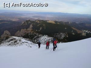 [P18] Spre Vârful Ciucaș, ultimul urcuș spre creastă » foto by Mika
 - 
<span class="allrVoted glyphicon glyphicon-heart hidden" id="av1160779"></span>
<a class="m-l-10 hidden" id="sv1160779" onclick="voting_Foto_DelVot(,1160779,4696)" role="button">șterge vot <span class="glyphicon glyphicon-remove"></span></a>
<a id="v91160779" class=" c-red"  onclick="voting_Foto_SetVot(1160779)" role="button"><span class="glyphicon glyphicon-heart-empty"></span> <b>LIKE</b> = Votează poza</a> <img class="hidden"  id="f1160779W9" src="/imagini/loader.gif" border="0" /><span class="AjErrMes hidden" id="e1160779ErM"></span>