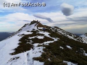 [P19] Pe creastă spre vârf. » foto by Mika
 - 
<span class="allrVoted glyphicon glyphicon-heart hidden" id="av1160780"></span>
<a class="m-l-10 hidden" id="sv1160780" onclick="voting_Foto_DelVot(,1160780,4696)" role="button">șterge vot <span class="glyphicon glyphicon-remove"></span></a>
<a id="v91160780" class=" c-red"  onclick="voting_Foto_SetVot(1160780)" role="button"><span class="glyphicon glyphicon-heart-empty"></span> <b>LIKE</b> = Votează poza</a> <img class="hidden"  id="f1160780W9" src="/imagini/loader.gif" border="0" /><span class="AjErrMes hidden" id="e1160780ErM"></span>