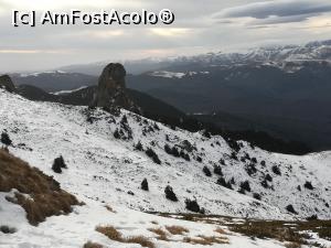 [P27] Vedere din Șaua Tigăilor » foto by Mika
 - 
<span class="allrVoted glyphicon glyphicon-heart hidden" id="av1160788"></span>
<a class="m-l-10 hidden" id="sv1160788" onclick="voting_Foto_DelVot(,1160788,4696)" role="button">șterge vot <span class="glyphicon glyphicon-remove"></span></a>
<a id="v91160788" class=" c-red"  onclick="voting_Foto_SetVot(1160788)" role="button"><span class="glyphicon glyphicon-heart-empty"></span> <b>LIKE</b> = Votează poza</a> <img class="hidden"  id="f1160788W9" src="/imagini/loader.gif" border="0" /><span class="AjErrMes hidden" id="e1160788ErM"></span>