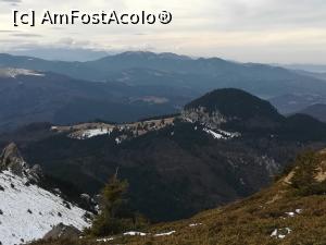 [P28] Vârful Tecla și Poiana Tecla, in planul apropiat » foto by Mika
 - 
<span class="allrVoted glyphicon glyphicon-heart hidden" id="av1160789"></span>
<a class="m-l-10 hidden" id="sv1160789" onclick="voting_Foto_DelVot(,1160789,4696)" role="button">șterge vot <span class="glyphicon glyphicon-remove"></span></a>
<a id="v91160789" class=" c-red"  onclick="voting_Foto_SetVot(1160789)" role="button"><span class="glyphicon glyphicon-heart-empty"></span> <b>LIKE</b> = Votează poza</a> <img class="hidden"  id="f1160789W9" src="/imagini/loader.gif" border="0" /><span class="AjErrMes hidden" id="e1160789ErM"></span>