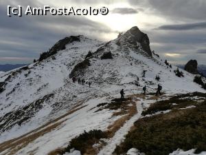 [P29] Spre Șaua Tigăilor » foto by Mika
 - 
<span class="allrVoted glyphicon glyphicon-heart hidden" id="av1160790"></span>
<a class="m-l-10 hidden" id="sv1160790" onclick="voting_Foto_DelVot(,1160790,4696)" role="button">șterge vot <span class="glyphicon glyphicon-remove"></span></a>
<a id="v91160790" class=" c-red"  onclick="voting_Foto_SetVot(1160790)" role="button"><span class="glyphicon glyphicon-heart-empty"></span> <b>LIKE</b> = Votează poza</a> <img class="hidden"  id="f1160790W9" src="/imagini/loader.gif" border="0" /><span class="AjErrMes hidden" id="e1160790ErM"></span>