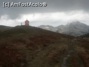 [P16] Stația meteo de lângă Vârful Gropșoarele și in plan indepărtat Vârful Ciucaș » foto by Mika
 - 
<span class="allrVoted glyphicon glyphicon-heart hidden" id="av1163544"></span>
<a class="m-l-10 hidden" id="sv1163544" onclick="voting_Foto_DelVot(,1163544,4696)" role="button">șterge vot <span class="glyphicon glyphicon-remove"></span></a>
<a id="v91163544" class=" c-red"  onclick="voting_Foto_SetVot(1163544)" role="button"><span class="glyphicon glyphicon-heart-empty"></span> <b>LIKE</b> = Votează poza</a> <img class="hidden"  id="f1163544W9" src="/imagini/loader.gif" border="0" /><span class="AjErrMes hidden" id="e1163544ErM"></span>