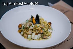 [P03] Paste cu fructe de mare, poză încărcată de pe pagina de facebook a restaurantului The Manor » foto by Cristian_h <span class="label label-default labelC_thin small">NEVOTABILĂ</span>