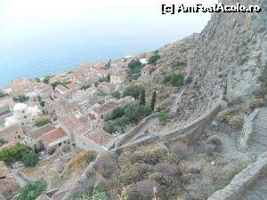 [P25] Monemvasia văzută de sus, observați poteca șerpuită » foto by Dabator
 - 
<span class="allrVoted glyphicon glyphicon-heart hidden" id="av619978"></span>
<a class="m-l-10 hidden" id="sv619978" onclick="voting_Foto_DelVot(,619978,4702)" role="button">șterge vot <span class="glyphicon glyphicon-remove"></span></a>
<a id="v9619978" class=" c-red"  onclick="voting_Foto_SetVot(619978)" role="button"><span class="glyphicon glyphicon-heart-empty"></span> <b>LIKE</b> = Votează poza</a> <img class="hidden"  id="f619978W9" src="/imagini/loader.gif" border="0" /><span class="AjErrMes hidden" id="e619978ErM"></span>