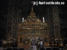 [P23] Imagine din interiorul Catedralei » foto by BEBEPETRESCU
 - 
<span class="allrVoted glyphicon glyphicon-heart hidden" id="av311168"></span>
<a class="m-l-10 hidden" id="sv311168" onclick="voting_Foto_DelVot(,311168,4705)" role="button">șterge vot <span class="glyphicon glyphicon-remove"></span></a>
<a id="v9311168" class=" c-red"  onclick="voting_Foto_SetVot(311168)" role="button"><span class="glyphicon glyphicon-heart-empty"></span> <b>LIKE</b> = Votează poza</a> <img class="hidden"  id="f311168W9" src="/imagini/loader.gif" border="0" /><span class="AjErrMes hidden" id="e311168ErM"></span>