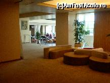 [P21] La iesirea spre zona de lobby - Rin Grand Hotel » foto by presario
 - 
<span class="allrVoted glyphicon glyphicon-heart hidden" id="av71820"></span>
<a class="m-l-10 hidden" id="sv71820" onclick="voting_Foto_DelVot(,71820,4737)" role="button">șterge vot <span class="glyphicon glyphicon-remove"></span></a>
<a id="v971820" class=" c-red"  onclick="voting_Foto_SetVot(71820)" role="button"><span class="glyphicon glyphicon-heart-empty"></span> <b>LIKE</b> = Votează poza</a> <img class="hidden"  id="f71820W9" src="/imagini/loader.gif" border="0" /><span class="AjErrMes hidden" id="e71820ErM"></span>