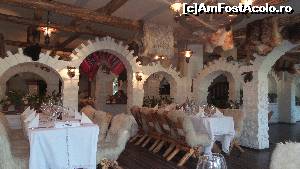 [P23] restaurantul rustic- cel de pe lac » foto by silvia tudoran
 - 
<span class="allrVoted glyphicon glyphicon-heart hidden" id="av623120"></span>
<a class="m-l-10 hidden" id="sv623120" onclick="voting_Foto_DelVot(,623120,4741)" role="button">șterge vot <span class="glyphicon glyphicon-remove"></span></a>
<a id="v9623120" class=" c-red"  onclick="voting_Foto_SetVot(623120)" role="button"><span class="glyphicon glyphicon-heart-empty"></span> <b>LIKE</b> = Votează poza</a> <img class="hidden"  id="f623120W9" src="/imagini/loader.gif" border="0" /><span class="AjErrMes hidden" id="e623120ErM"></span>