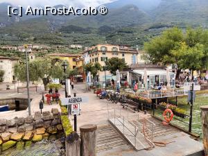 [P57] Navigând pe Lacul Garda; Assenza » foto by crismis
 - 
<span class="allrVoted glyphicon glyphicon-heart hidden" id="av1514946"></span>
<a class="m-l-10 hidden" id="sv1514946" onclick="voting_Foto_DelVot(,1514946,4749)" role="button">șterge vot <span class="glyphicon glyphicon-remove"></span></a>
<a id="v91514946" class=" c-red"  onclick="voting_Foto_SetVot(1514946)" role="button"><span class="glyphicon glyphicon-heart-empty"></span> <b>LIKE</b> = Votează poza</a> <img class="hidden"  id="f1514946W9" src="/imagini/loader.gif" border="0" /><span class="AjErrMes hidden" id="e1514946ErM"></span>