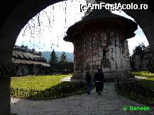 [P02] Curtea si o parte din biserica » foto by dannek
 - 
<span class="allrVoted glyphicon glyphicon-heart hidden" id="av166587"></span>
<a class="m-l-10 hidden" id="sv166587" onclick="voting_Foto_DelVot(,166587,4762)" role="button">șterge vot <span class="glyphicon glyphicon-remove"></span></a>
<a id="v9166587" class=" c-red"  onclick="voting_Foto_SetVot(166587)" role="button"><span class="glyphicon glyphicon-heart-empty"></span> <b>LIKE</b> = Votează poza</a> <img class="hidden"  id="f166587W9" src="/imagini/loader.gif" border="0" /><span class="AjErrMes hidden" id="e166587ErM"></span>