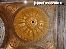 [P26] Cupola unui transept al Catedralei din Esztergom » foto by mariana.olaru
 - 
<span class="allrVoted glyphicon glyphicon-heart hidden" id="av309600"></span>
<a class="m-l-10 hidden" id="sv309600" onclick="voting_Foto_DelVot(,309600,4763)" role="button">șterge vot <span class="glyphicon glyphicon-remove"></span></a>
<a id="v9309600" class=" c-red"  onclick="voting_Foto_SetVot(309600)" role="button"><span class="glyphicon glyphicon-heart-empty"></span> <b>LIKE</b> = Votează poza</a> <img class="hidden"  id="f309600W9" src="/imagini/loader.gif" border="0" /><span class="AjErrMes hidden" id="e309600ErM"></span>