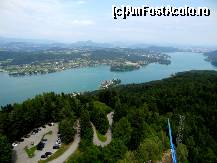 P11 [FEB-2013] Woerthersee vazut din turnul Pyramidenkogel - in centru imaginii este satul Maria Worth