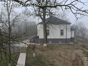 [P17] Cula Izvoranu-Geblescu, Primăria Brabova, fostă reședință boierească pozată din culă » foto by mprofeanu
 - 
<span class="allrVoted glyphicon glyphicon-heart hidden" id="av1511102"></span>
<a class="m-l-10 hidden" id="sv1511102" onclick="voting_Foto_DelVot(,1511102,4898)" role="button">șterge vot <span class="glyphicon glyphicon-remove"></span></a>
<a id="v91511102" class=" c-red"  onclick="voting_Foto_SetVot(1511102)" role="button"><span class="glyphicon glyphicon-heart-empty"></span> <b>LIKE</b> = Votează poza</a> <img class="hidden"  id="f1511102W9" src="/imagini/loader.gif" border="0" /><span class="AjErrMes hidden" id="e1511102ErM"></span>